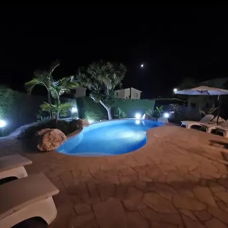 Villa Crystal Coral Bay