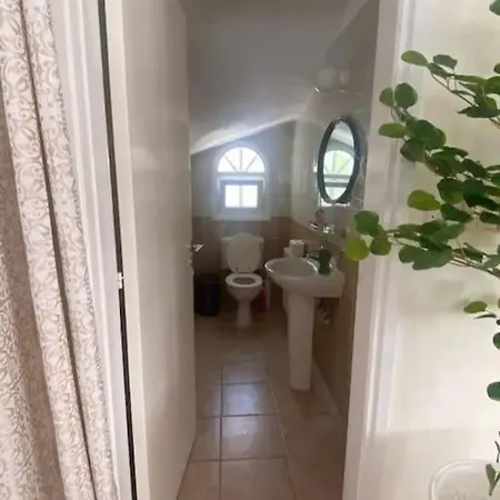 Crystal Coral Bay Villa *