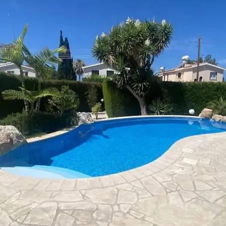 Crystal Coral Bay * Peyia