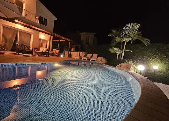 Crystal Coral Bay Villa Pégeia